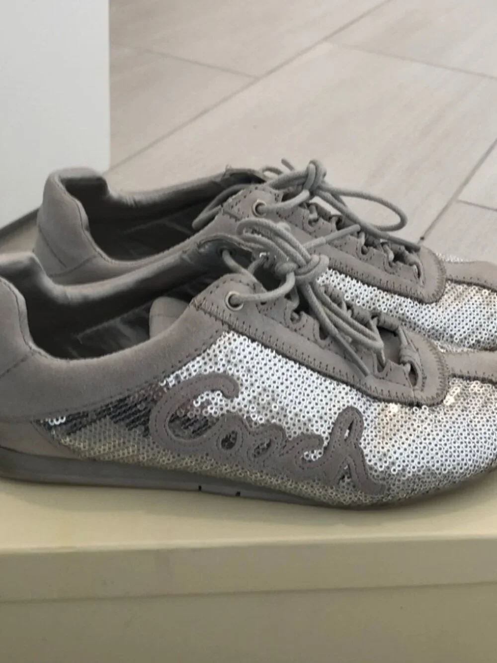 EUC COACH HOPE SEQUIN SILVER TENNIS SNEAKER TRAINER SHOES SIZE 5.5
